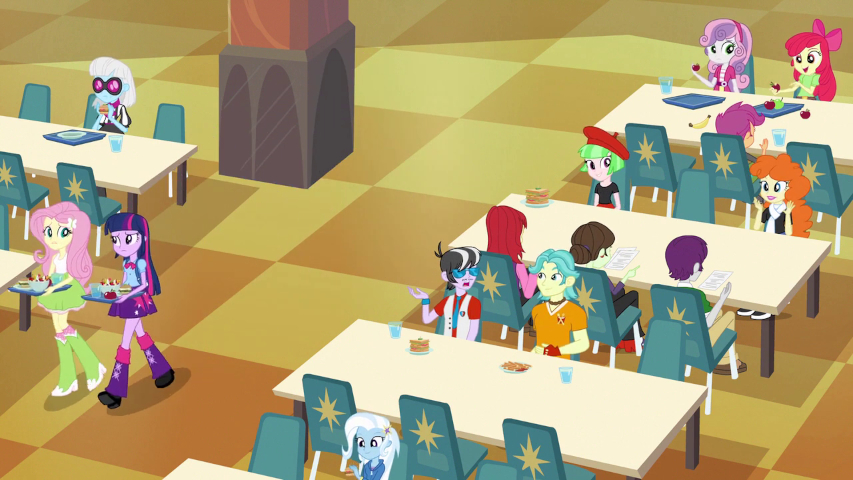 Continuity error in cafeteria