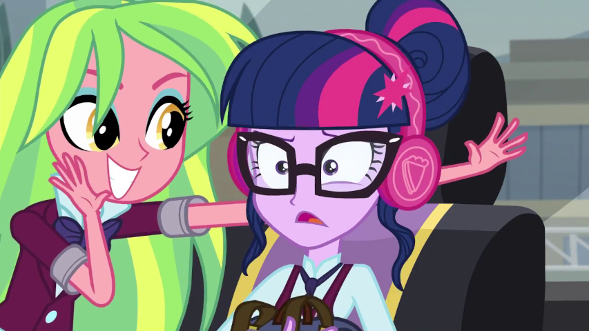 Lemon Zest making Twi listen to her music