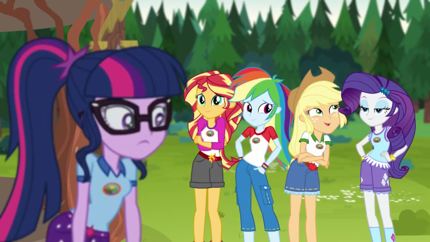 Girls snickering at Twi