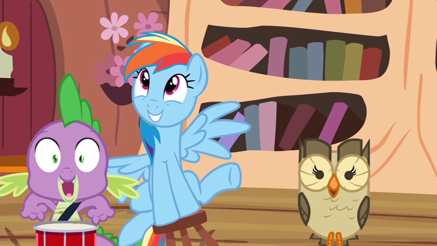 Rainbow Dash is distracted.