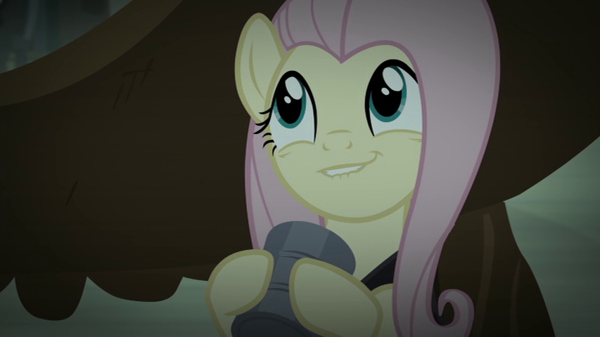 Flutters face